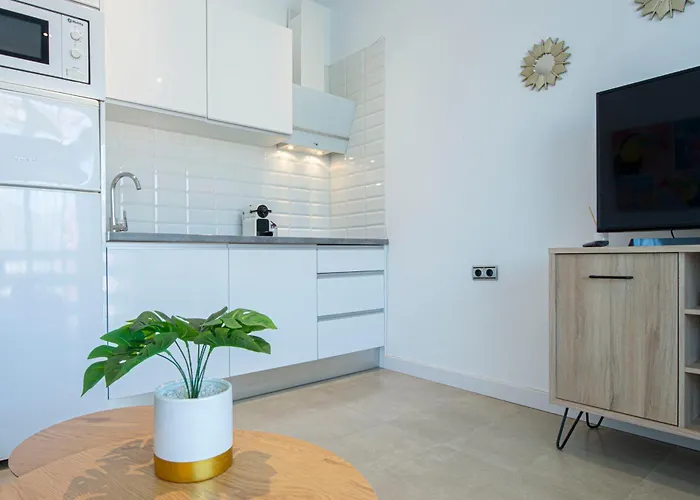 Estudio En Torremolinos Con Piscina
